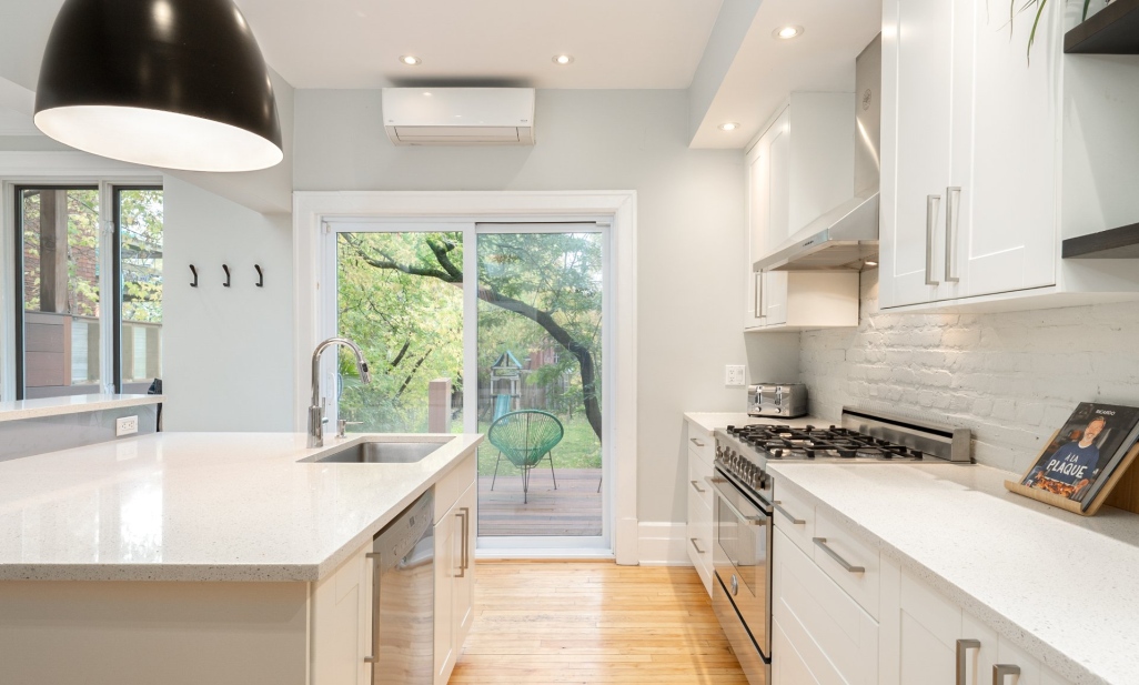 Propriété à Montréal (Côte-des-Neiges/Notre-Dame-de-Grâce) | 2382 Boul. Grand, Montréal (Côte-des-Neiges/Notre-Dame-de-Grâce)
