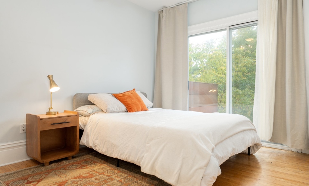 Propriété à Montréal (Côte-des-Neiges/Notre-Dame-de-Grâce) | 2382 Boul. Grand, Montréal (Côte-des-Neiges/Notre-Dame-de-Grâce)