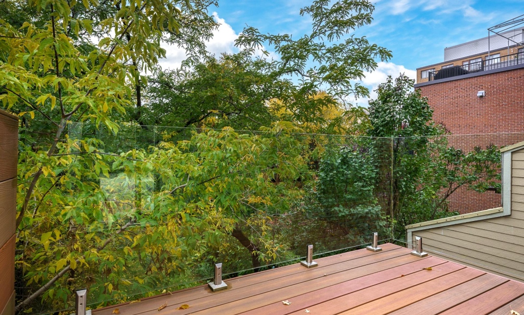 Propriété à Montréal (Côte-des-Neiges/Notre-Dame-de-Grâce) | 2382 Boul. Grand, Montréal (Côte-des-Neiges/Notre-Dame-de-Grâce)