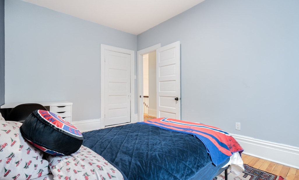 Propriété à Montréal (Côte-des-Neiges/Notre-Dame-de-Grâce) | 2382 Boul. Grand, Montréal (Côte-des-Neiges/Notre-Dame-de-Grâce)