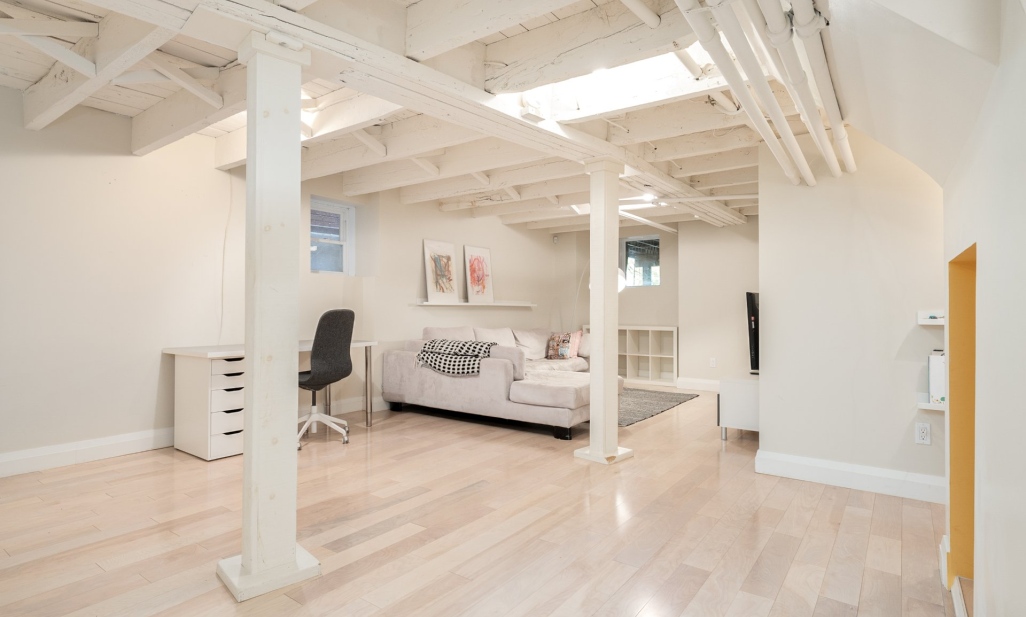 Propriété à Montréal (Côte-des-Neiges/Notre-Dame-de-Grâce) | 2382 Boul. Grand, Montréal (Côte-des-Neiges/Notre-Dame-de-Grâce)