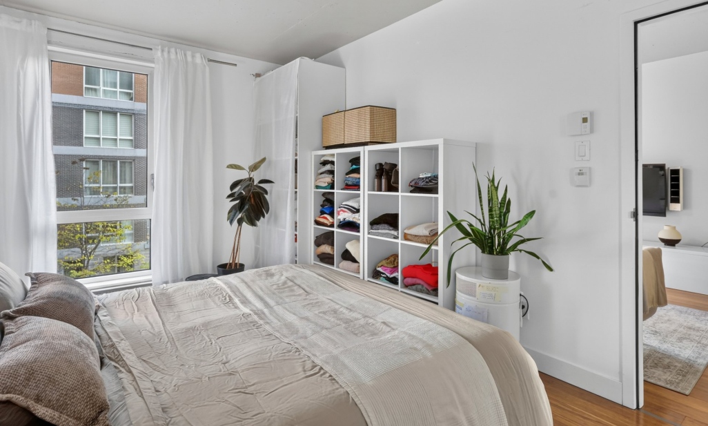 Propriété à Montréal (Villeray/Saint-Michel/Parc-Extension) | 8635 Rue Lajeunesse, app. 305, Montréal (Villeray/Saint-Michel/Parc-Extension)