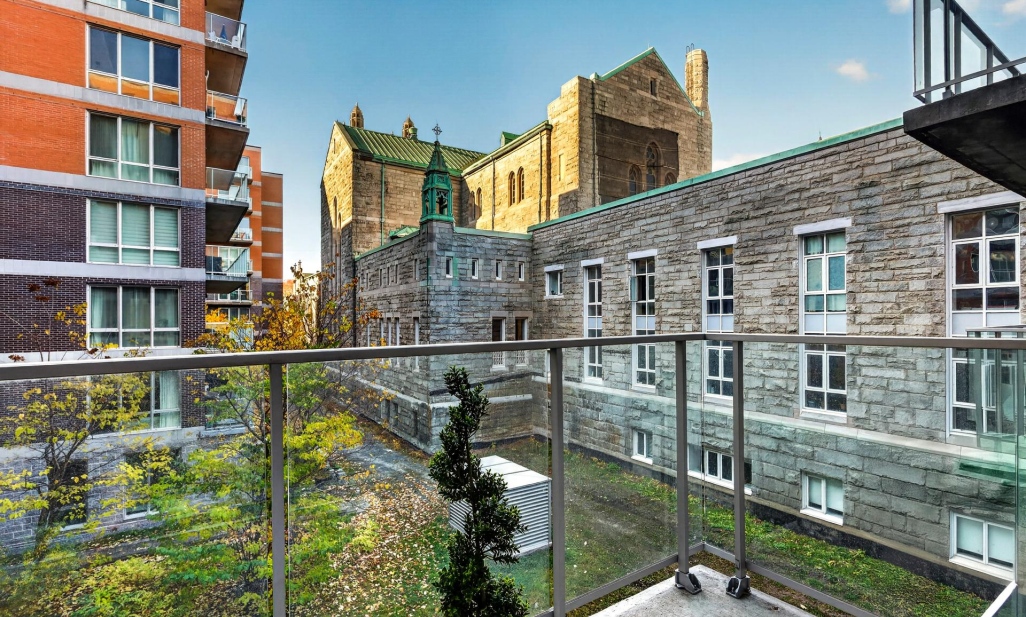 Propriété à Montréal (Villeray/Saint-Michel/Parc-Extension) | 8635 Rue Lajeunesse, app. 305, Montréal (Villeray/Saint-Michel/Parc-Extension)