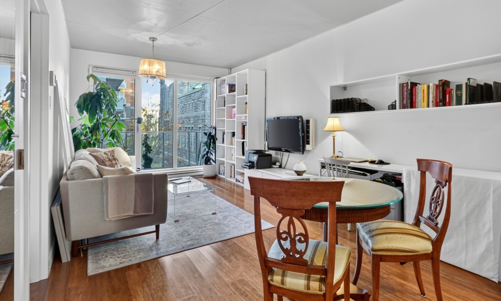 Propriété à Montréal (Villeray/Saint-Michel/Parc-Extension) | 8635 Rue Lajeunesse, app. 305, Montréal (Villeray/Saint-Michel/Parc-Extension)