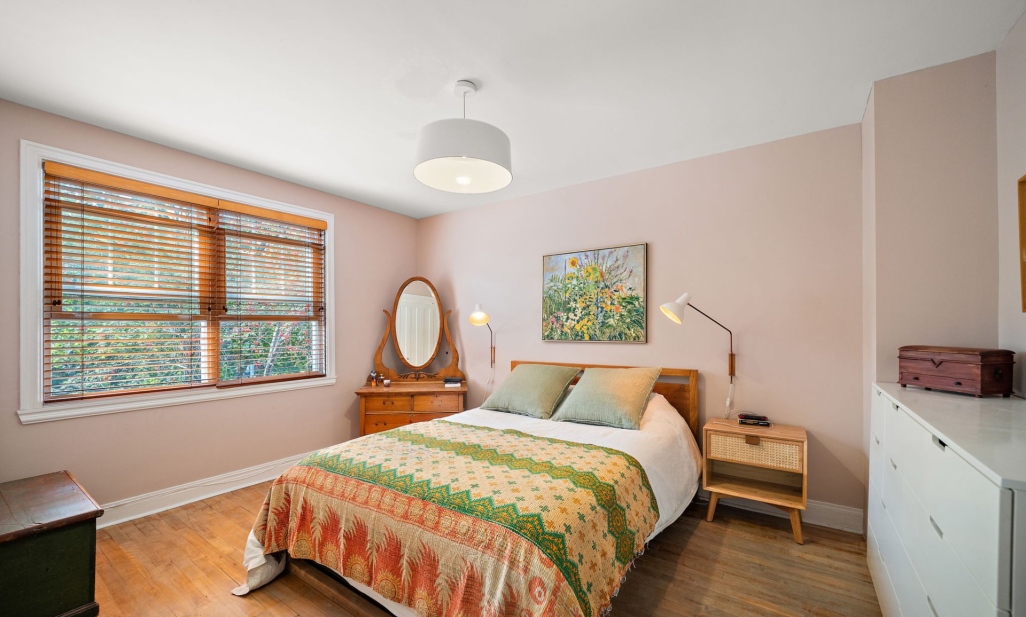 Propriété à Montréal (Côte-des-Neiges/Notre-Dame-de-Grâce) | 4358 Av. Prince-of-Wales, Montréal (Côte-des-Neiges/Notre-Dame-de-Grâce)