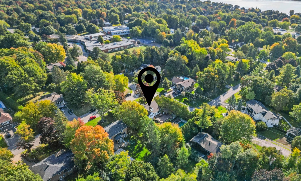 Propriété à Baie-d'Urfé | 38 Rue Watterson, Baie-d'Urfé