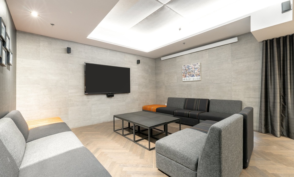 Propriété à Montréal (Villeray/Saint-Michel/Parc-Extension) | 7400 Boul. St-Laurent, app. 206, Montréal (Villeray/Saint-Michel/Parc-Extension)