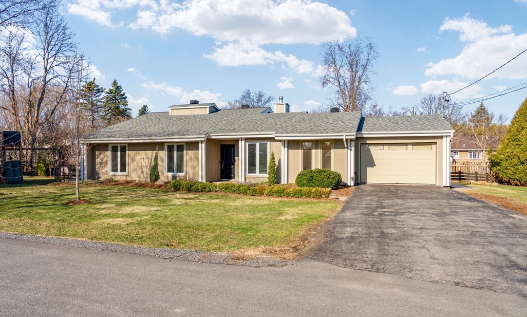 Property in Baie-d'Urfé | 54 Rue Sunny Acres, Baie-d'Urfé