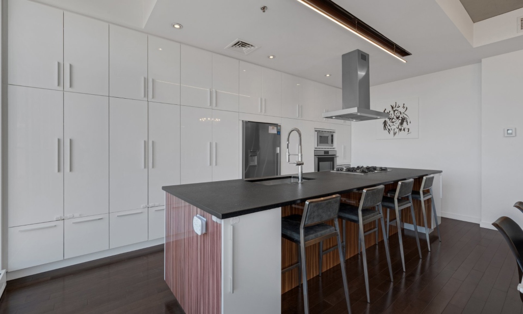 Property in Montréal (Ville-Marie) | 90 Rue Prince, apt. 905, Montréal (Ville-Marie)