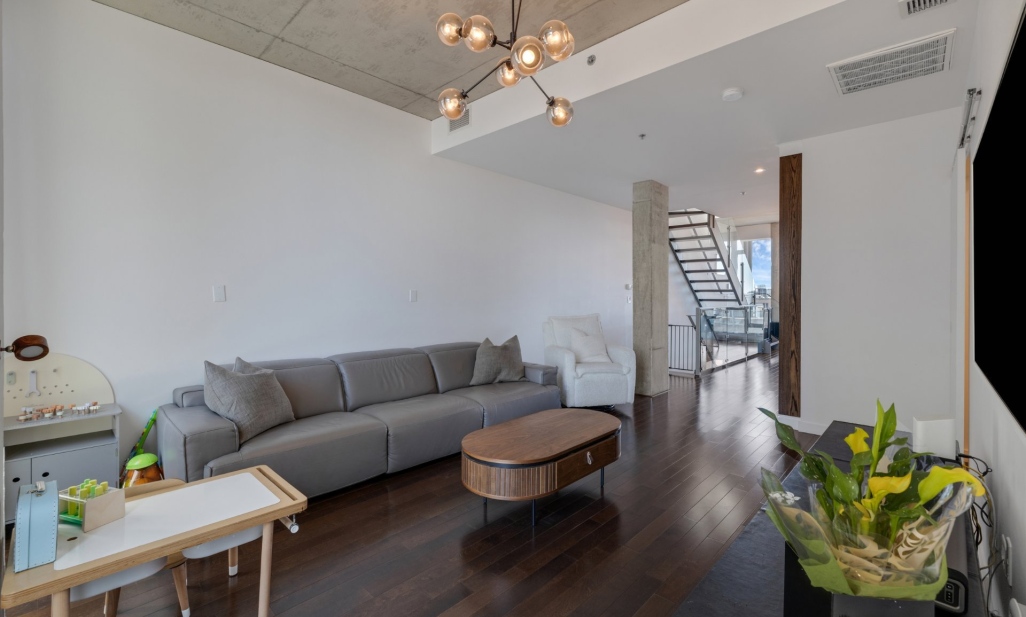 Property in Montréal (Ville-Marie) | 90 Rue Prince, apt. 905, Montréal (Ville-Marie)