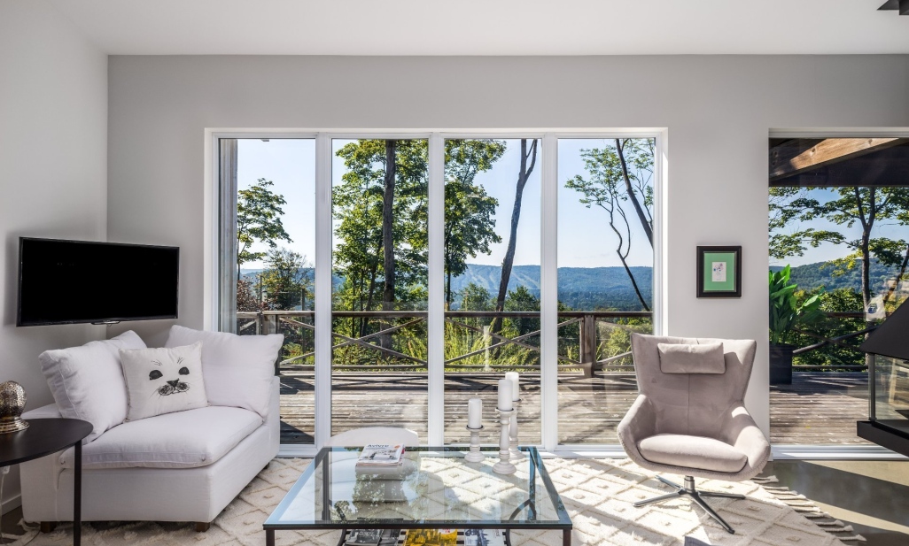 Property in Sainte-Adèle | 1601 Rue O'Connell, Sainte-Adèle
