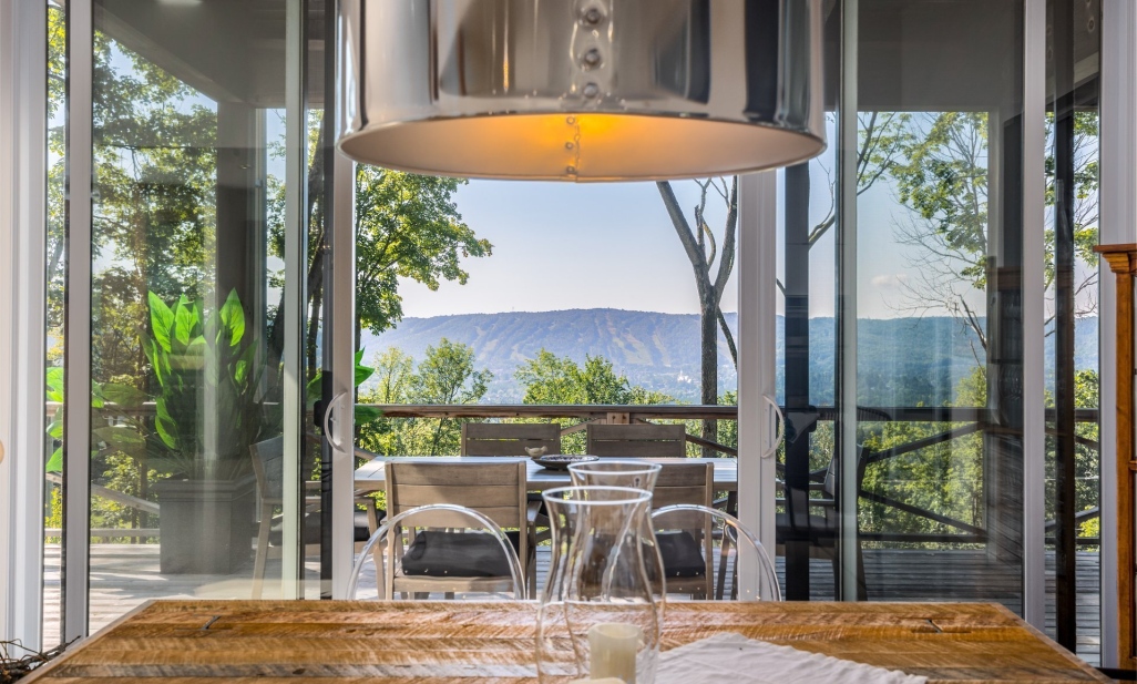 Property in Sainte-Adèle | 1601 Rue O'Connell, Sainte-Adèle