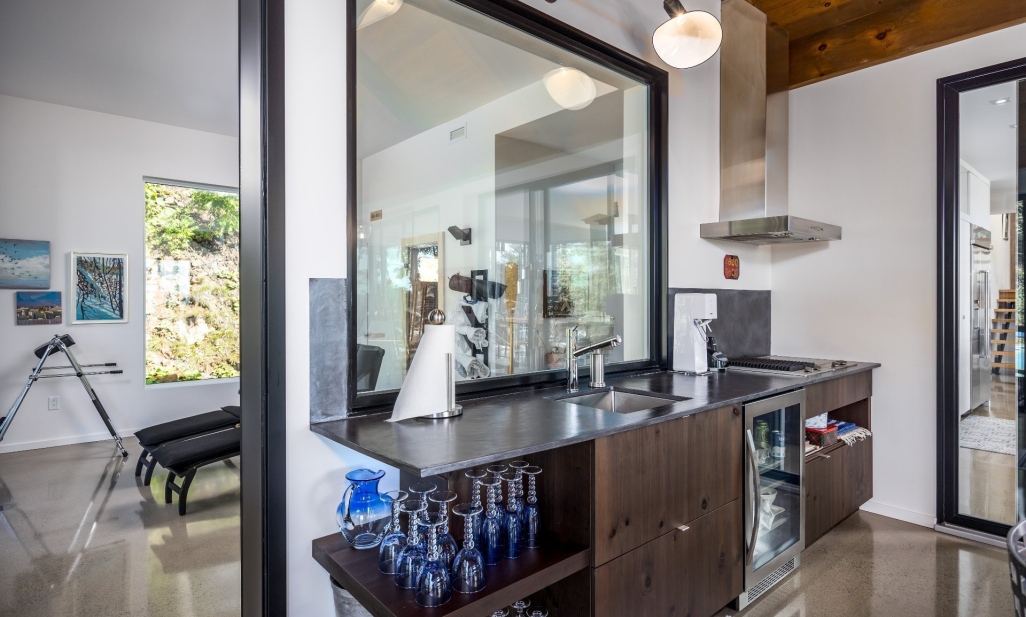 Property in Sainte-Adèle | 1601 Rue O'Connell, Sainte-Adèle
