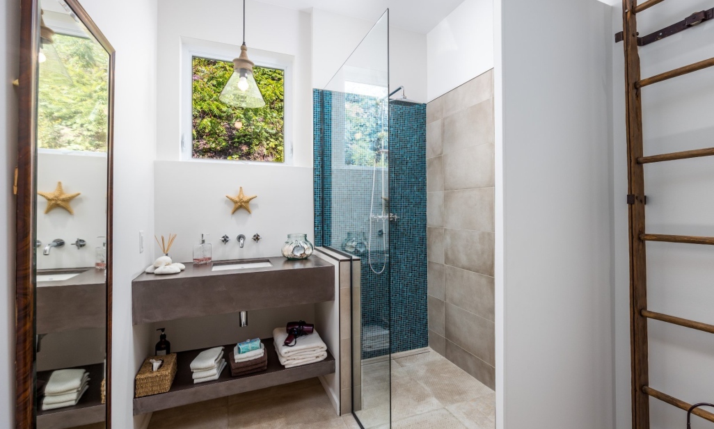 Property in Sainte-Adèle | 1601 Rue O'Connell, Sainte-Adèle