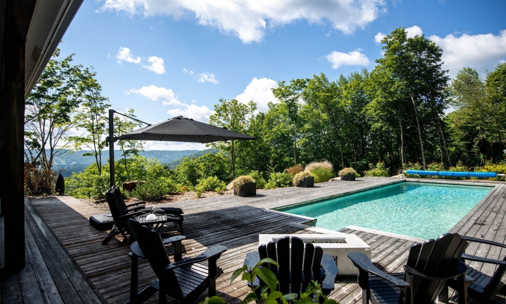 Property in Sainte-Adèle | 1601 Rue O'Connell, Sainte-Adèle