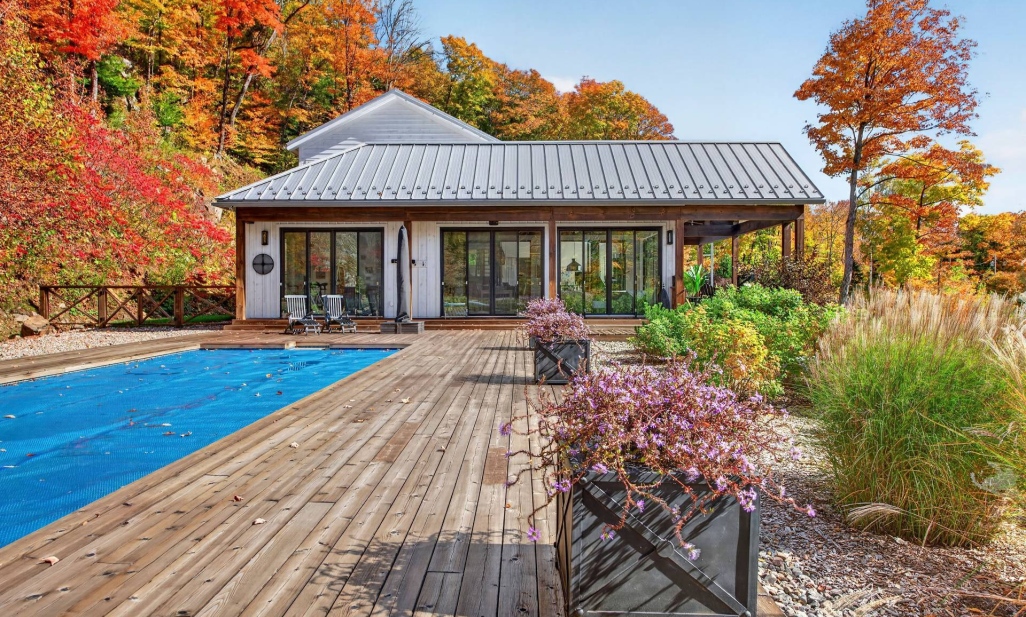 Property in Sainte-Adèle | 1601 Rue O'Connell, Sainte-Adèle