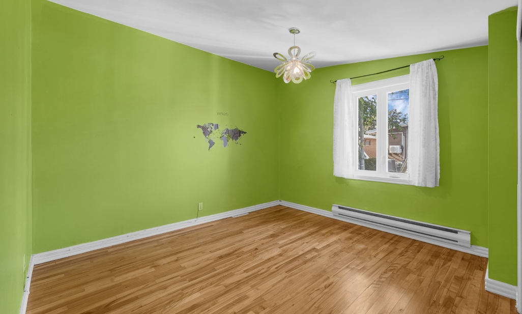 Propriété à Montréal (Ahuntsic-Cartierville) | 12085 Place Cléophas-Soucy, Montréal (Ahuntsic-Cartierville)
