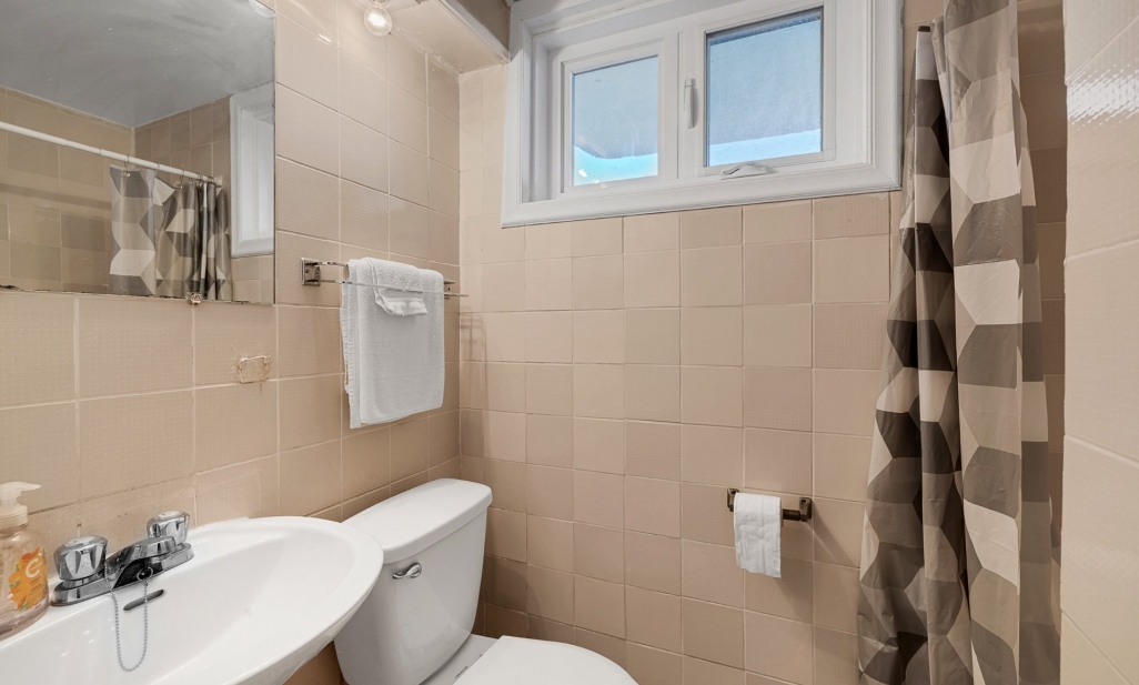 Propriété à Montréal (Ahuntsic-Cartierville) | 12085 Place Cléophas-Soucy, Montréal (Ahuntsic-Cartierville)
