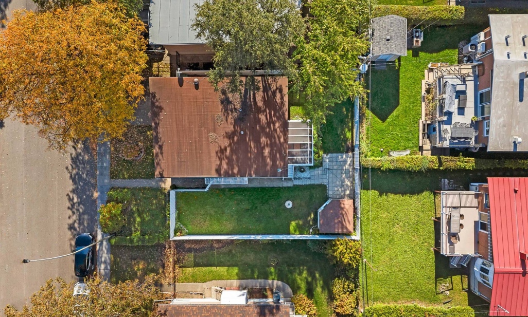 Propriété à Montréal (Ahuntsic-Cartierville) | 12085 Place Cléophas-Soucy, Montréal (Ahuntsic-Cartierville)