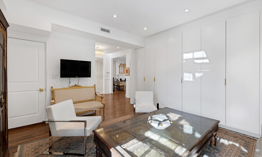 Property in Montréal (Ville-Marie) | 1321 Rue Sherbrooke O., apt. B101, Montréal (Ville-Marie)