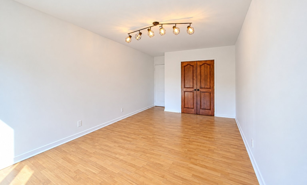 Propriété à Saint-Hippolyte | 24 36e Avenue, Saint-Hippolyte
