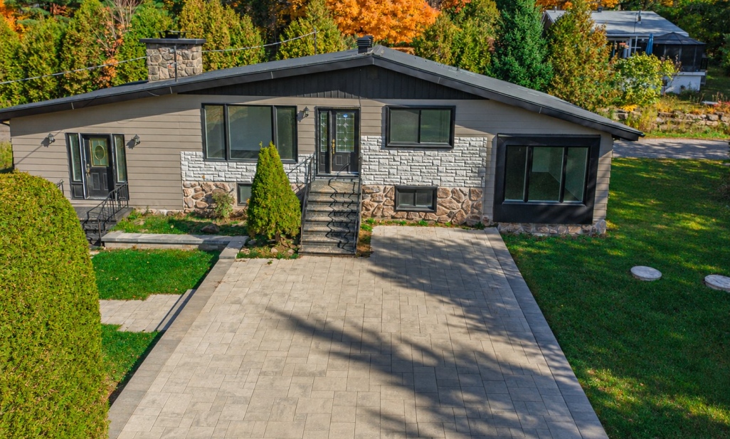 Propriété à Saint-Hippolyte | 24 35e Avenue, Saint-Hippolyte