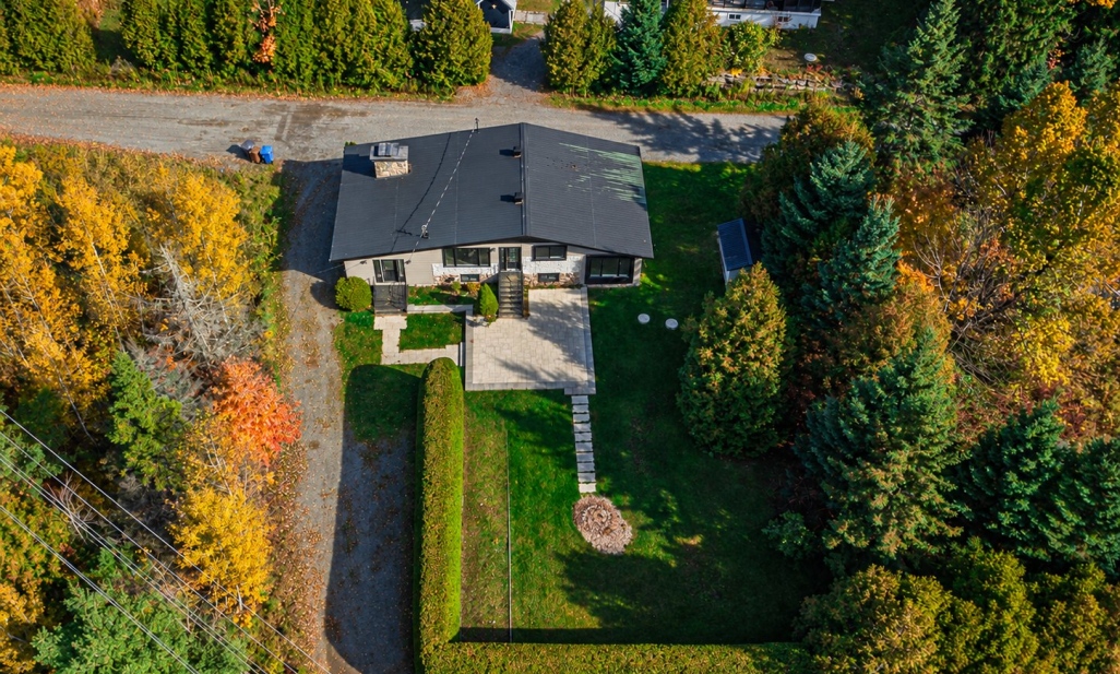 Propriété à Saint-Hippolyte | 24 35e Avenue, Saint-Hippolyte