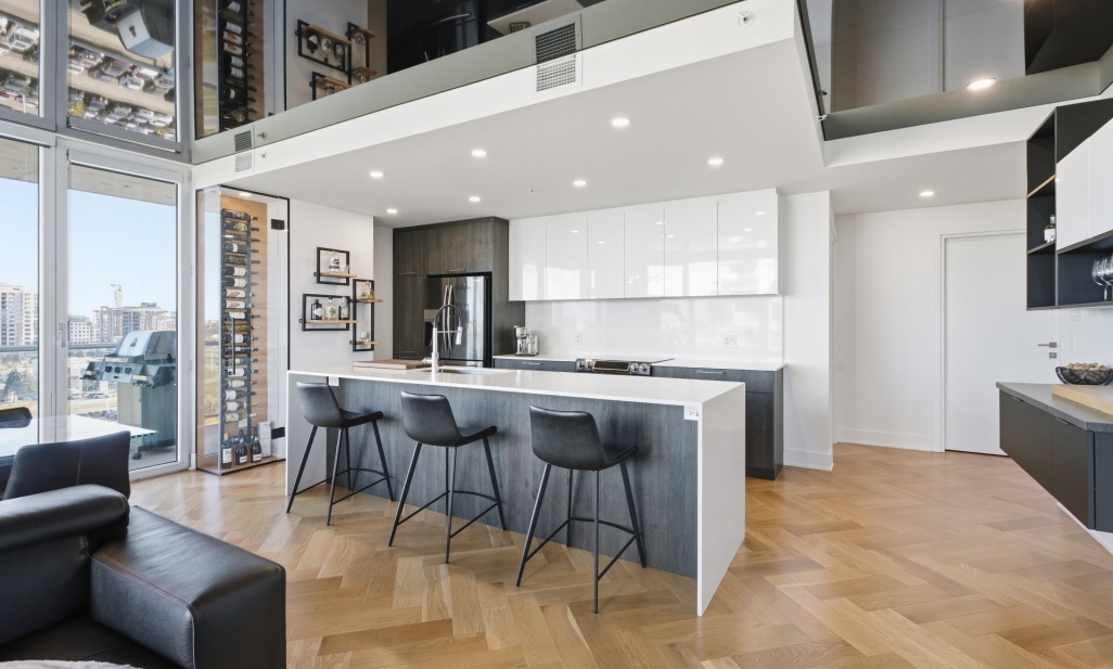Property in Laval (Chomedey) | 3647 Av. Jean-Béraud, apt. 908, Laval (Chomedey)