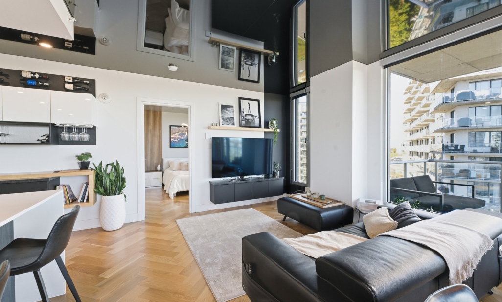Property in Laval (Chomedey) | 3647 Av. Jean-Béraud, apt. 908, Laval (Chomedey)