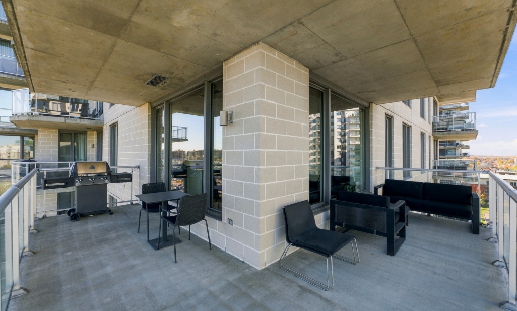 Property in Laval (Chomedey) | 3647 Av. Jean-Béraud, apt. 908, Laval (Chomedey)
