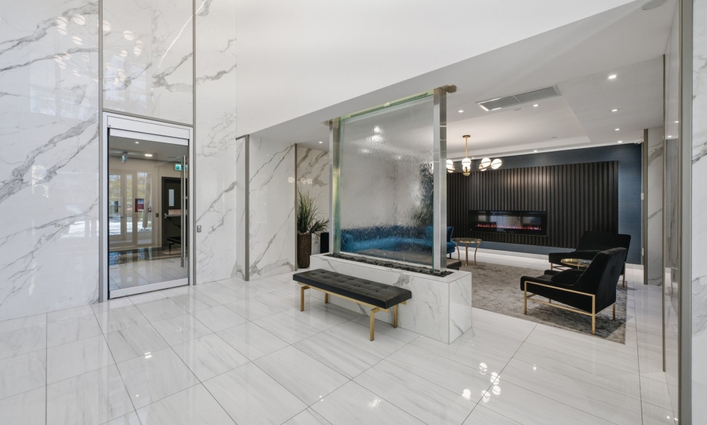 Property in Laval (Chomedey) | 3647 Av. Jean-Béraud, apt. 908, Laval (Chomedey)
