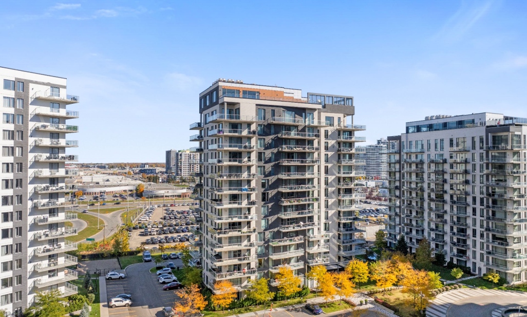 Property in Laval (Chomedey) | 3647 Av. Jean-Béraud, apt. 908, Laval (Chomedey)