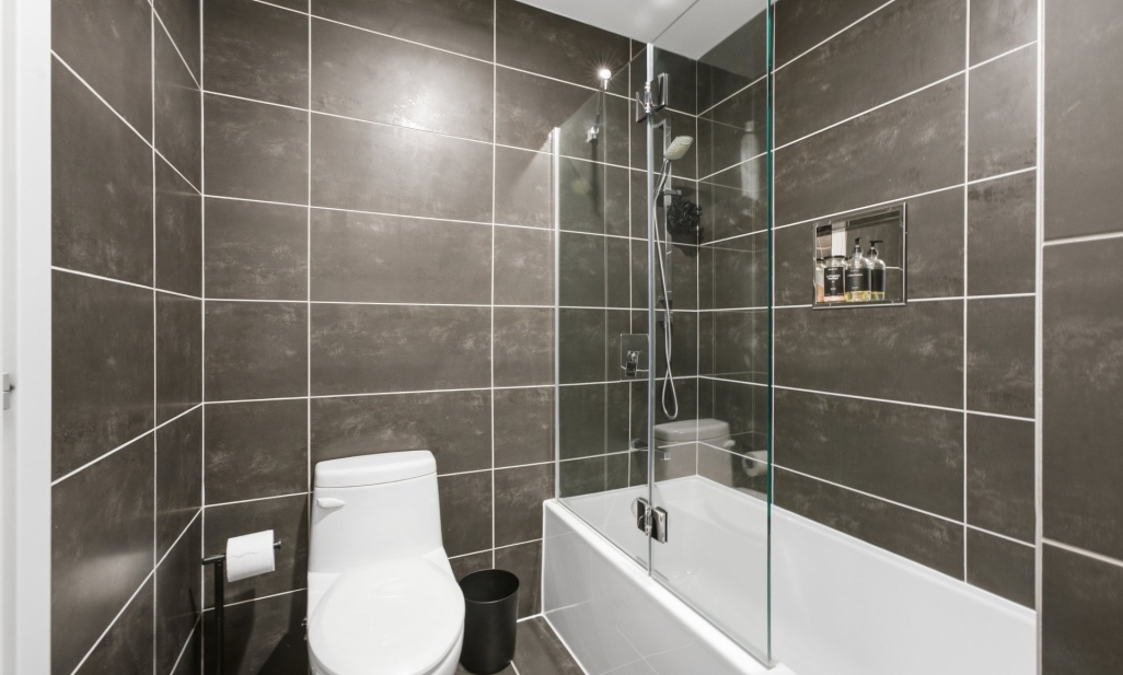 Property in Laval (Chomedey) | 3647 Av. Jean-Béraud, apt. 908, Laval (Chomedey)